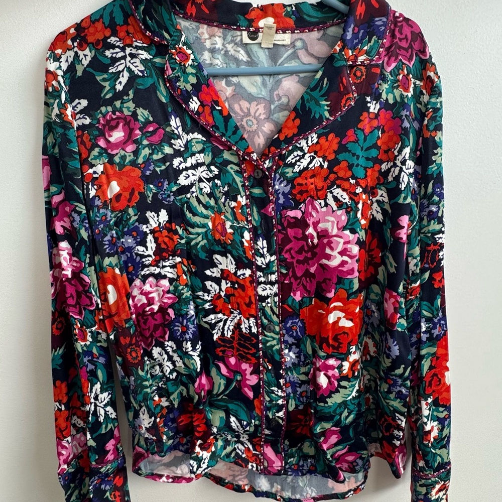 Anthropologie Red and Pink Long Sleeve Buttoned Blouse
